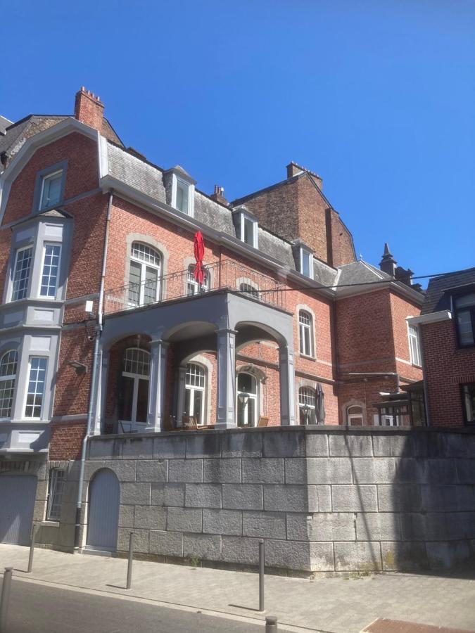 Bed and Breakfast Les Terrasses De Sax Dinant Exterior foto