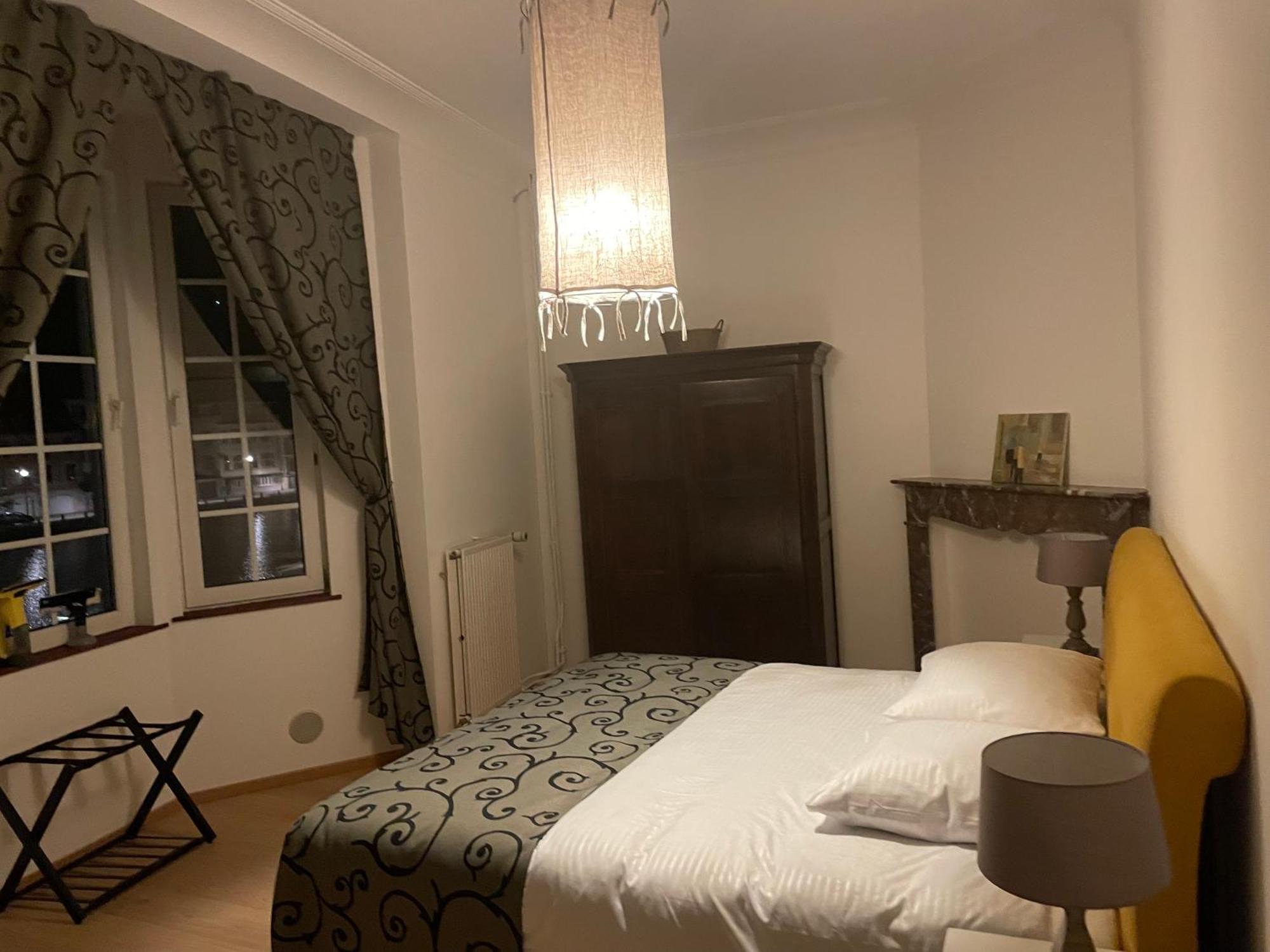 Bed and Breakfast Les Terrasses De Sax Dinant Exterior foto